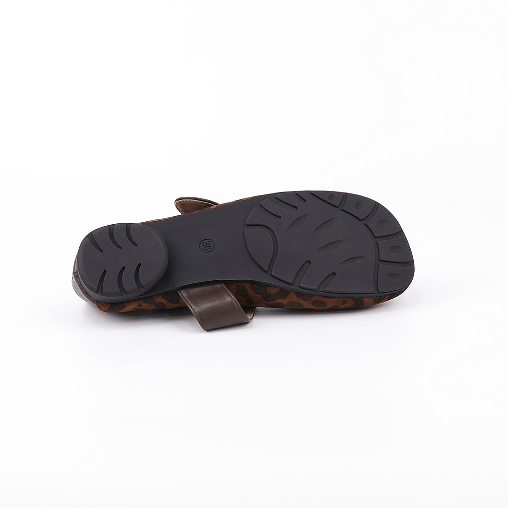 Leopard Black Mary Jane flats detail view