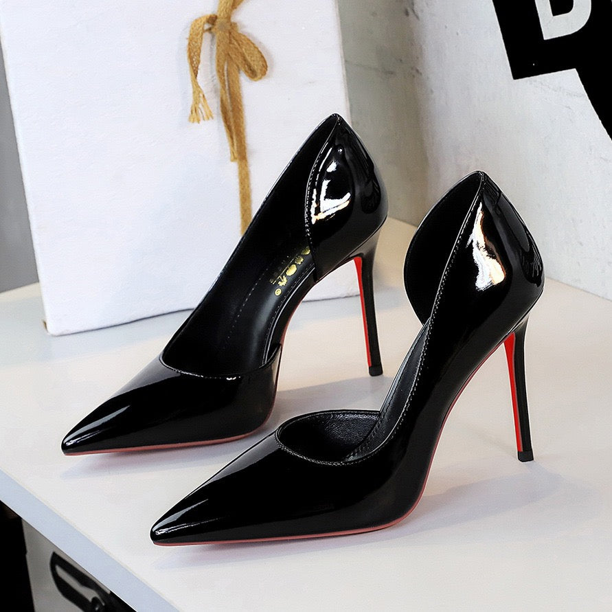 Valentina black patent stiletto pumps pair