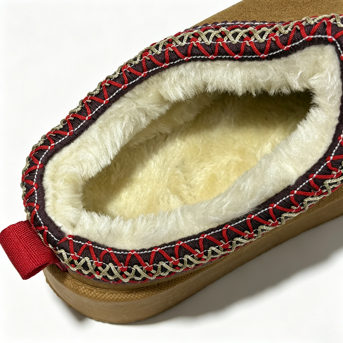Hazel brown platform clog, fleece lining detail