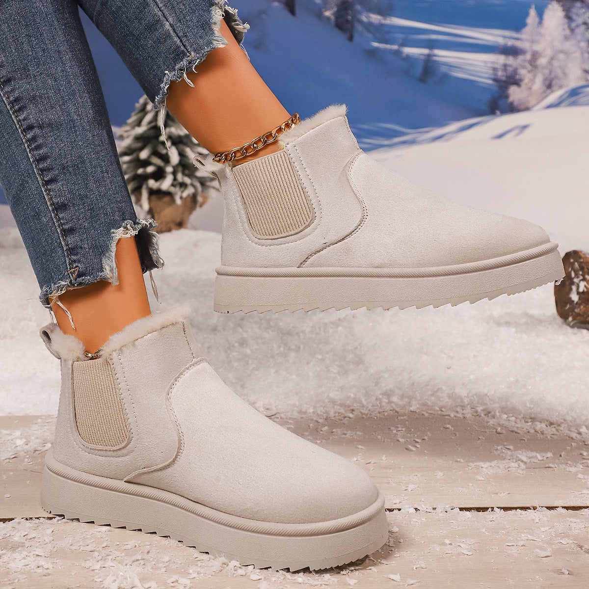Off White faux-fur-lined elastic-gusset snow ankle boots