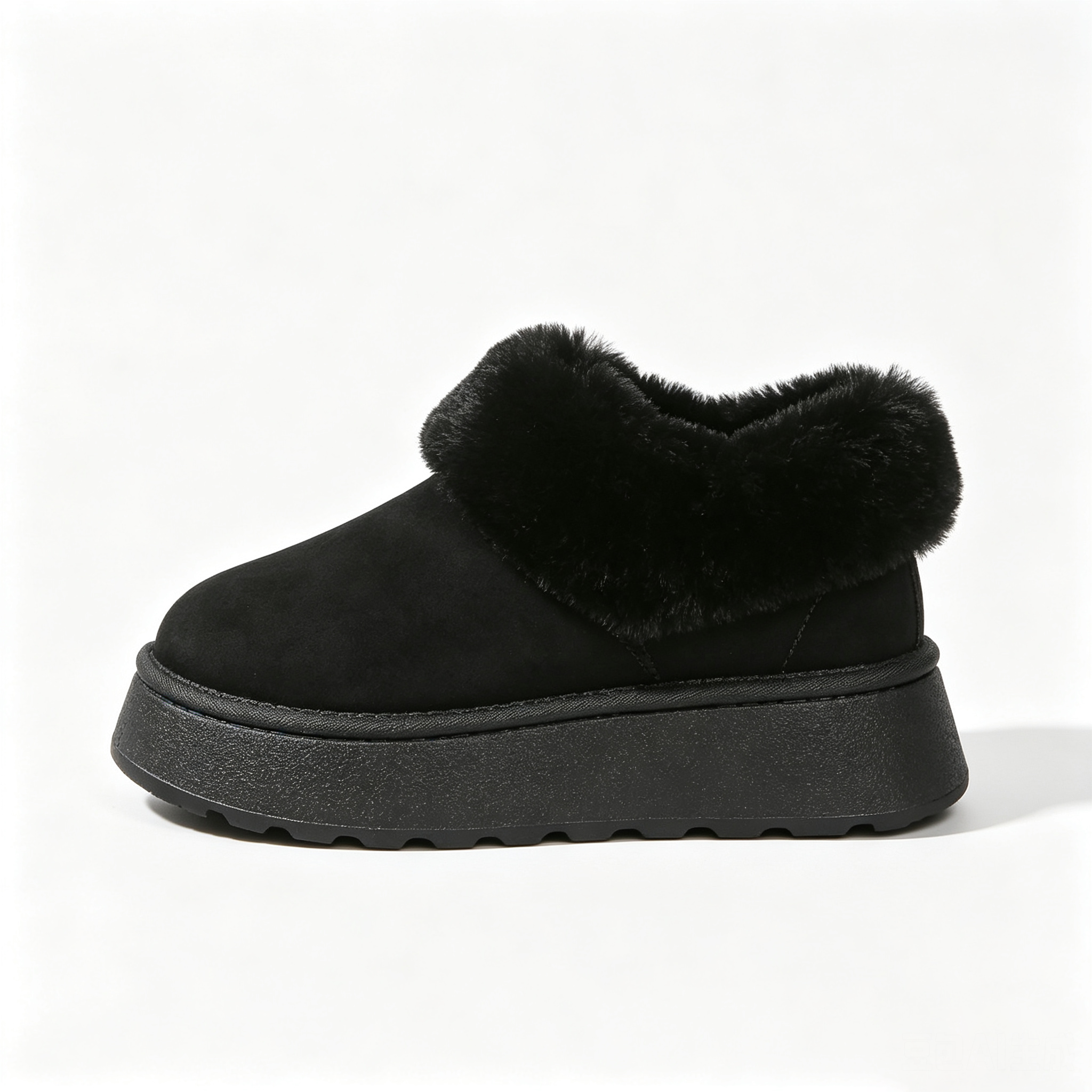 Black round-toe faux-fur-trimmed platform snow boots