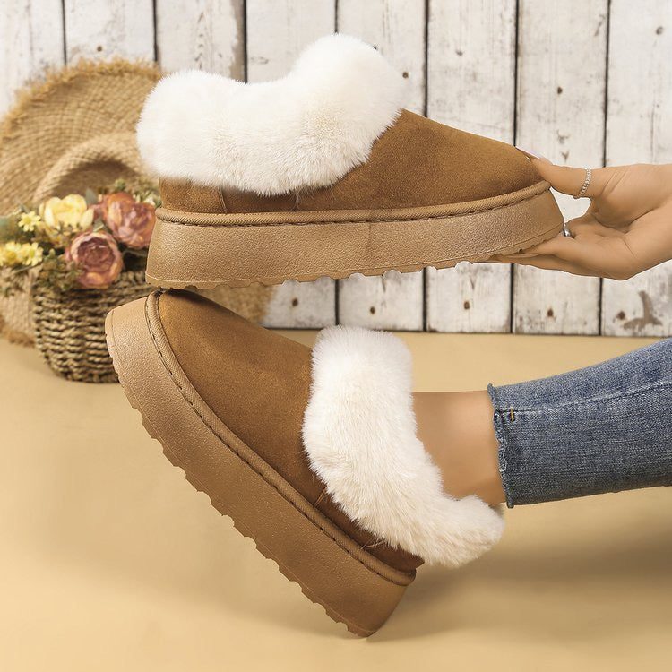 Women’s faux-fur-trimmed platform snow boots lifestyle view