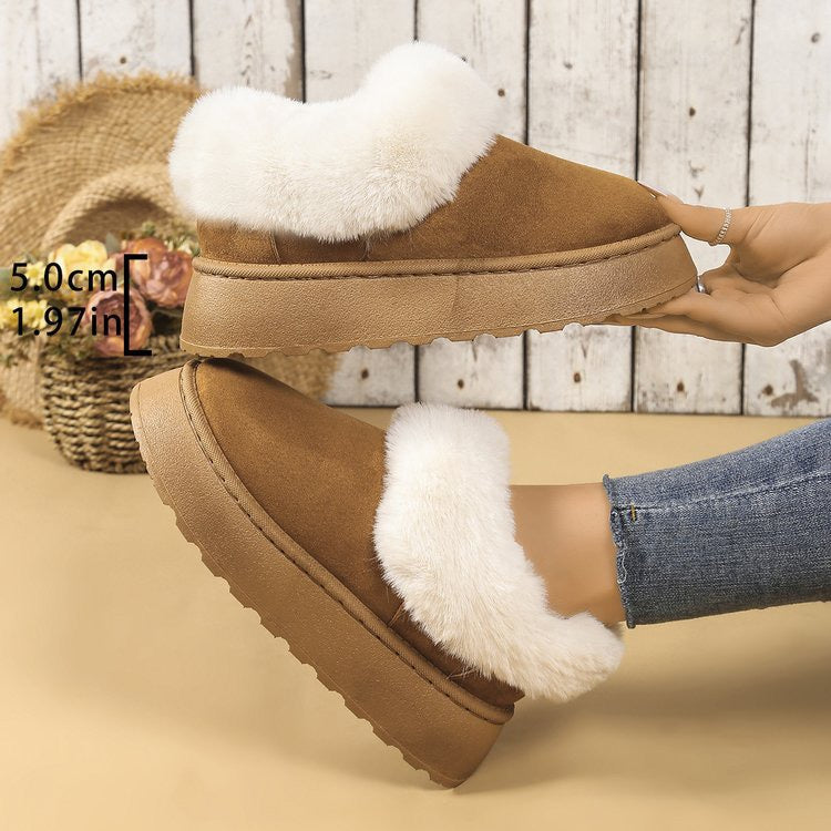 Women’s faux-fur-trimmed platform snow boots lifestyle view