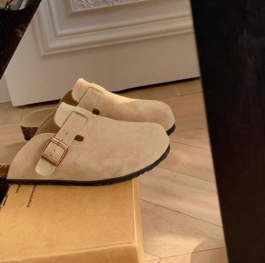 Maren Leather Buckle Mules in Sand, side view of pair