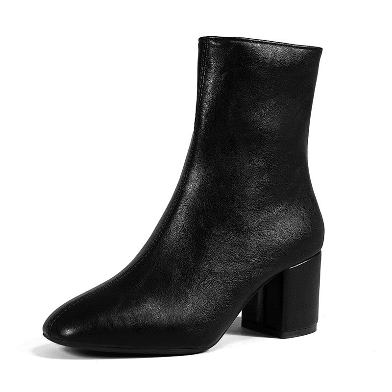 Sloane black block-heel ankle boot, product view